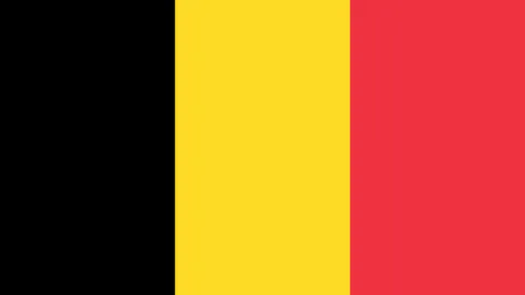 掘金逆转爵士斩断六连败，约基奇贡献27分16板；雷霆延续六连胜佳绩击败快船